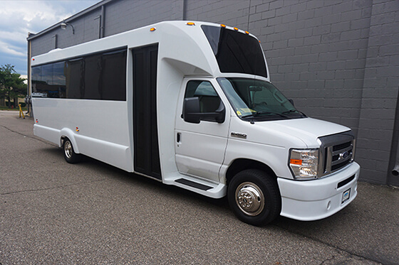 28-passenger party bus in Fort Wayne