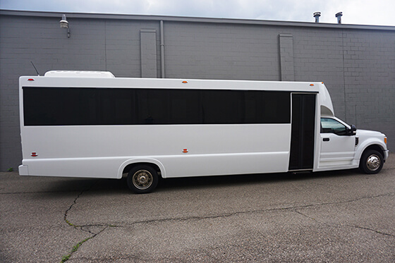 Fort Wayne party buses